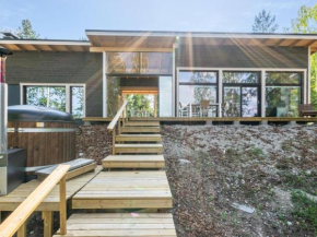Holiday Home Hot pool cottage kesäranta by Interhome Ihamaniemi